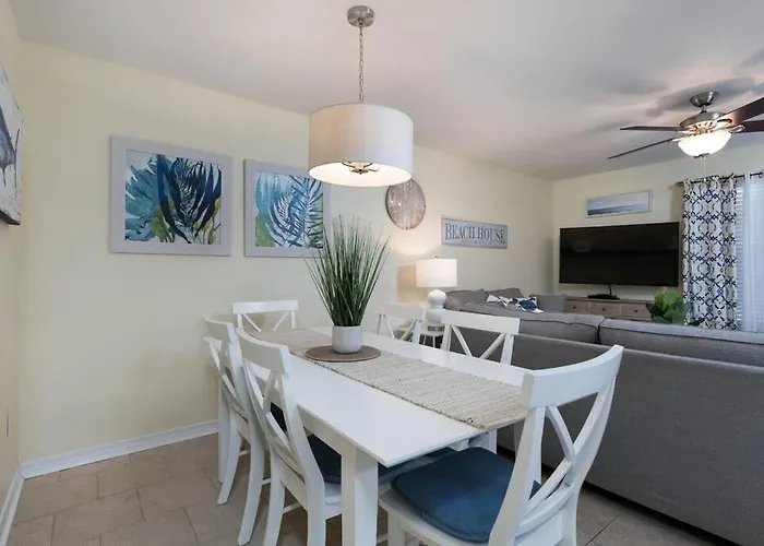 2bd 2ba 1st Floor Walk To * Gulf Shores